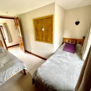Spacious twin bedroom - Lowdale Cottage, Sleights, Whitby North Yorkshire